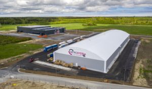 Finest-Hall Factory OÜ toodetud ja paigaldatud PVC hall mõõtudega 40x124m, kõrgus 7 m Waiper Invest OÜ-le.