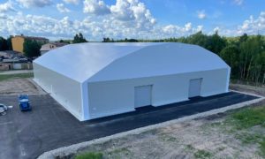 Finest-Hall Factory OÜ toodetud ja paigaldatud PVC hall mõõtudega 40x50m, kõrgusega 6m KPG Kaubandus OÜ-le.