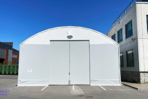 Kasutatud PVC hall 10x15 meetrit, kõrgusega 4/6 meetrit.